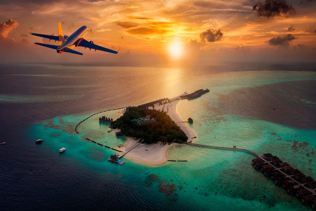 When is the most expensive time to visit the Maldives? 