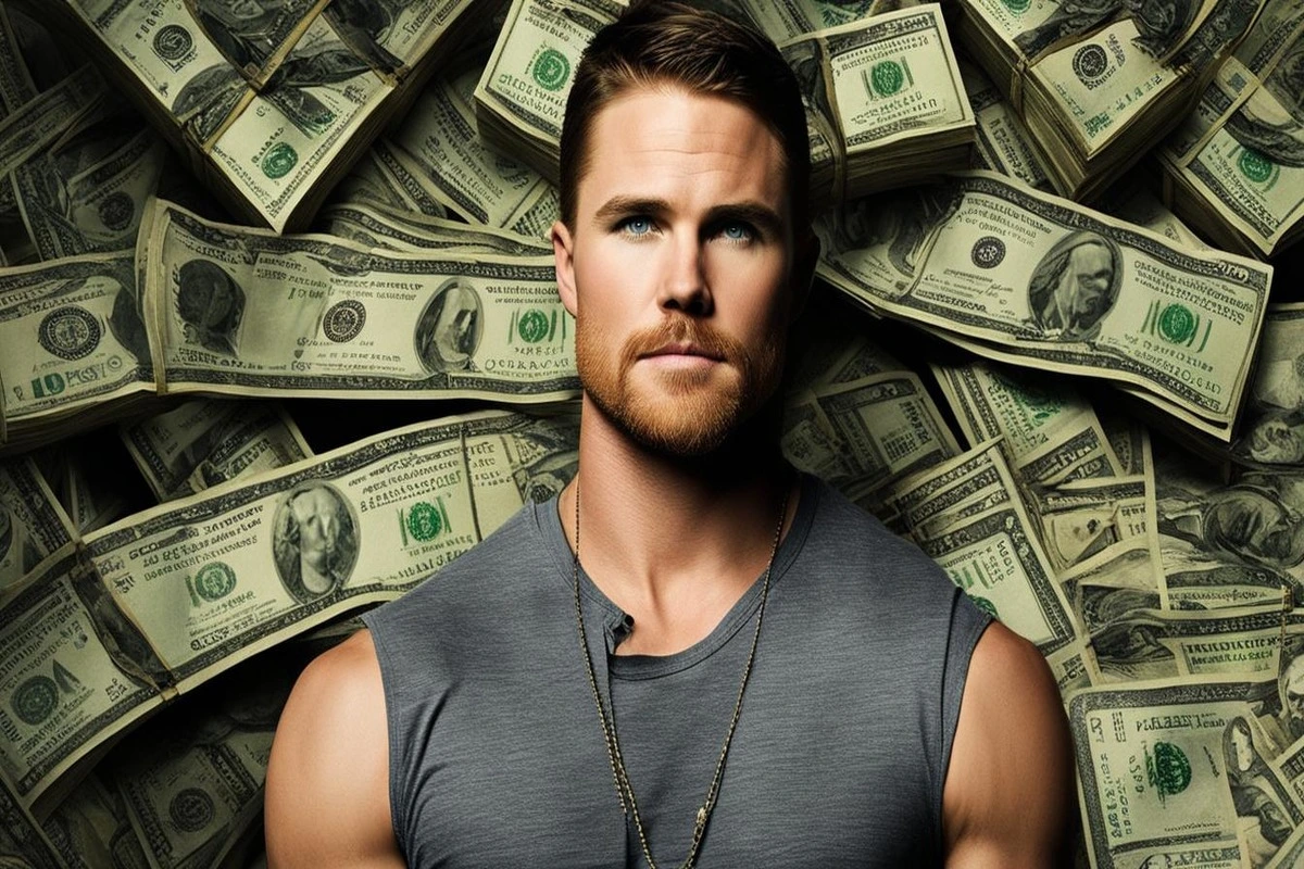 Stephen Amell Net Worth :Biography,Movies and tv shows,Wife,Brothers,height
